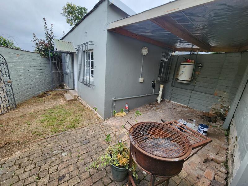 To Let 1 Bedroom Property for Rent in Oatlands Eastern Cape